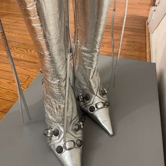 Balenciaga
Women's Cagole High Heel Boots 8.5 - Picture 10 of 12